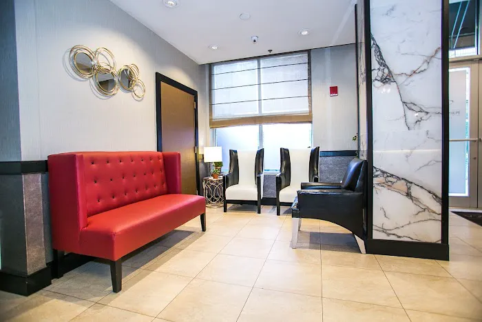 Pointe Plaza Hotel Picture 4