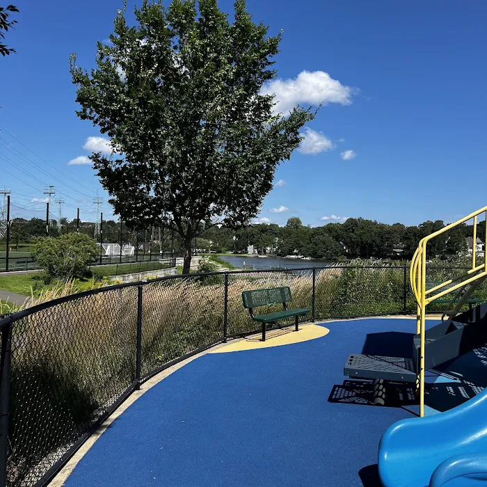 Cos Cob Park Picture 5