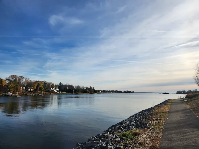 Cos Cob Park Picture 2