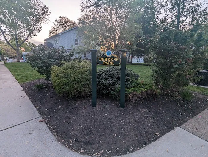 Behren's Park Picture 3