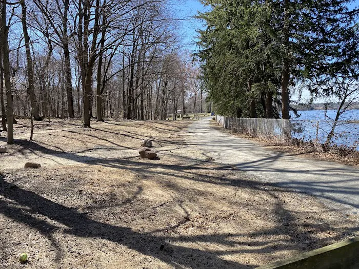 Oradell Reservoir Trail Picture 7