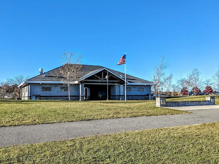 Pavilion Overpeck park Picture 10