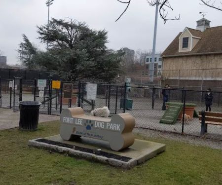 Fort Lee Dog Park