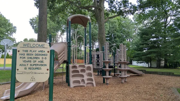 Brookside Park Picture 2