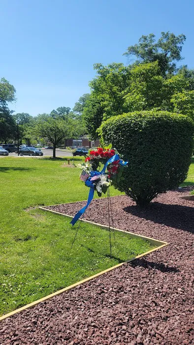 Veteran's Memorial Park Picture 4