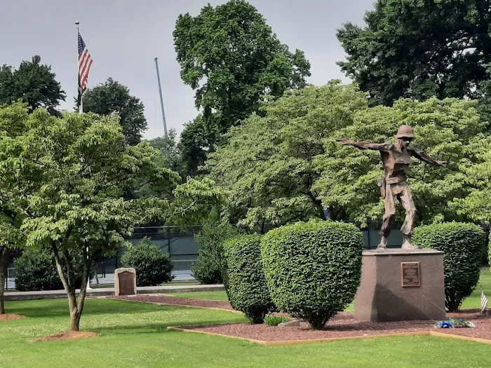 Veteran's Memorial Park Picture 2