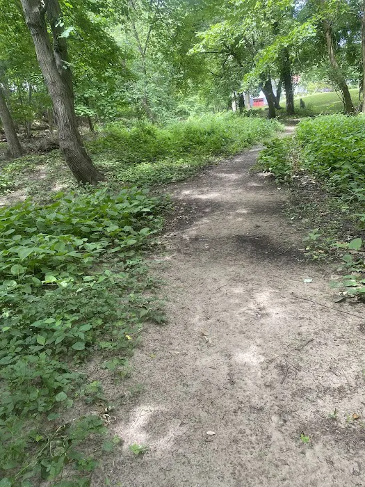 River Edge Bird Sanctuary and Nature Trail Picture 5