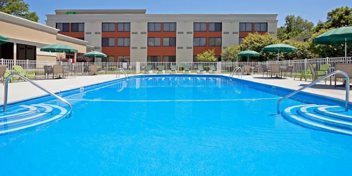 Armoni Inn and Suites Picture 1