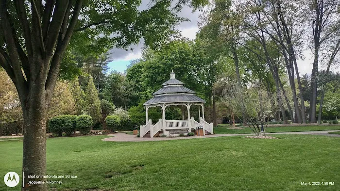 Oakes Park Picture 7