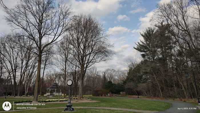 Oakes Park Picture 5