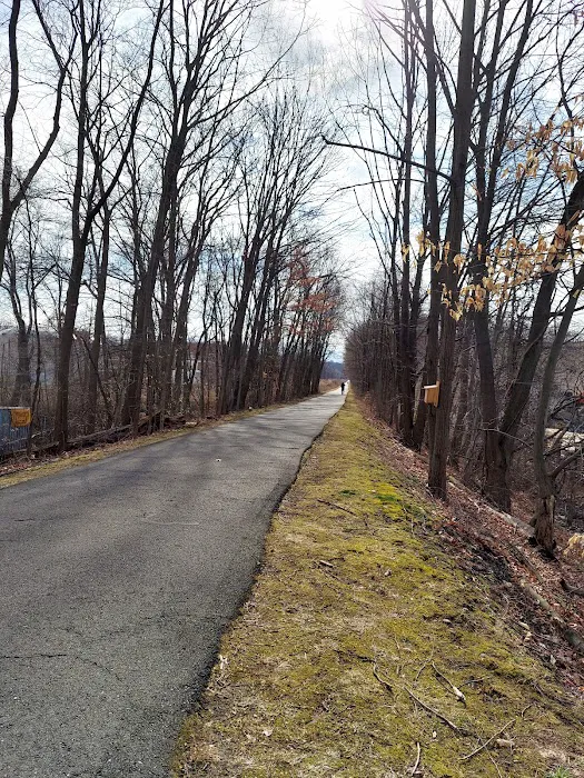 Joseph B. Clarke Rail Trail access point Picture 10