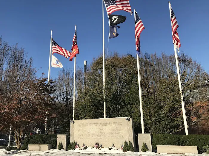Memorial Plaza Picture 6