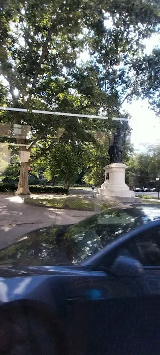 Lafayette Square Picture 9