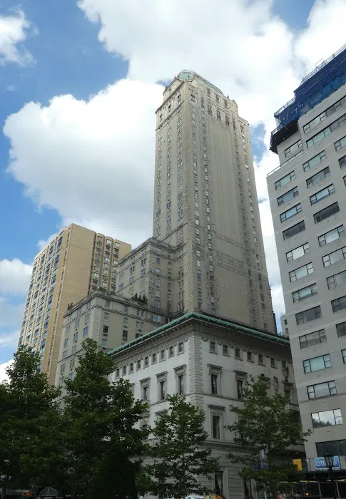 Pulitzer Plaza Picture 1