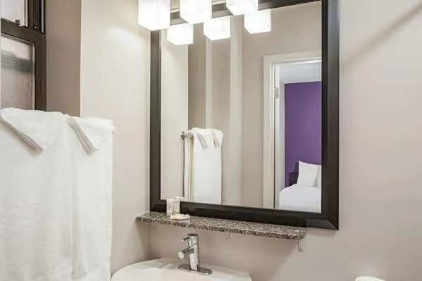 La Quinta Inn & Suites by Wyndham New York City Central Park Picture 6
