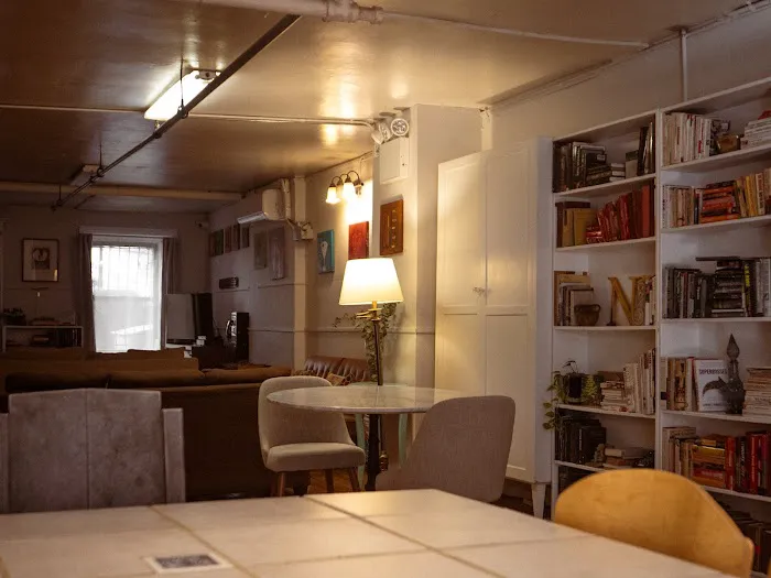 International Student Center Youth Hostel (The Center) Picture 10