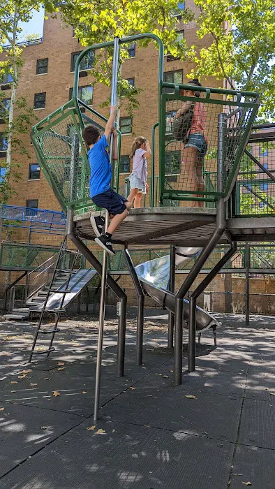 Playground Eighty Nine LXXXIX Picture 1