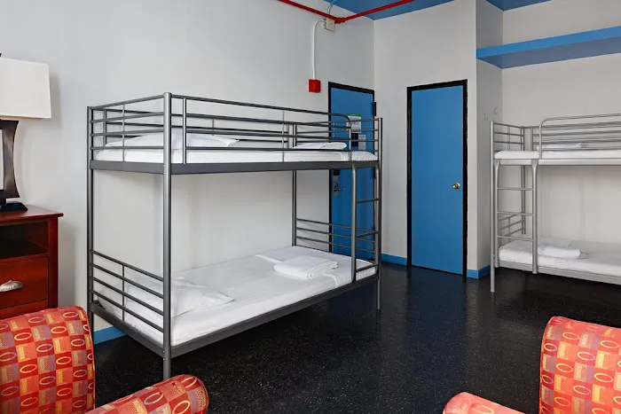 Central Park West Hostel Picture 9
