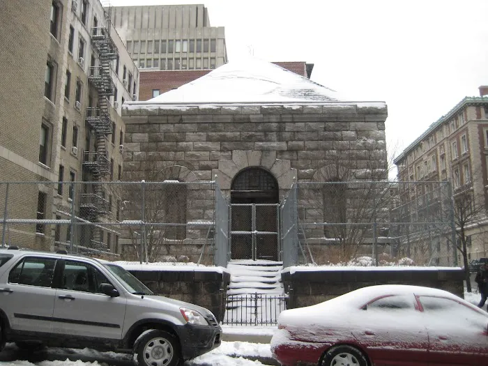 Old Croton Aqueduct Gatehouse Picture 2