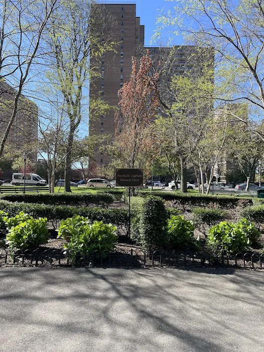 Rochelle Captan Memorial circle Picture 10