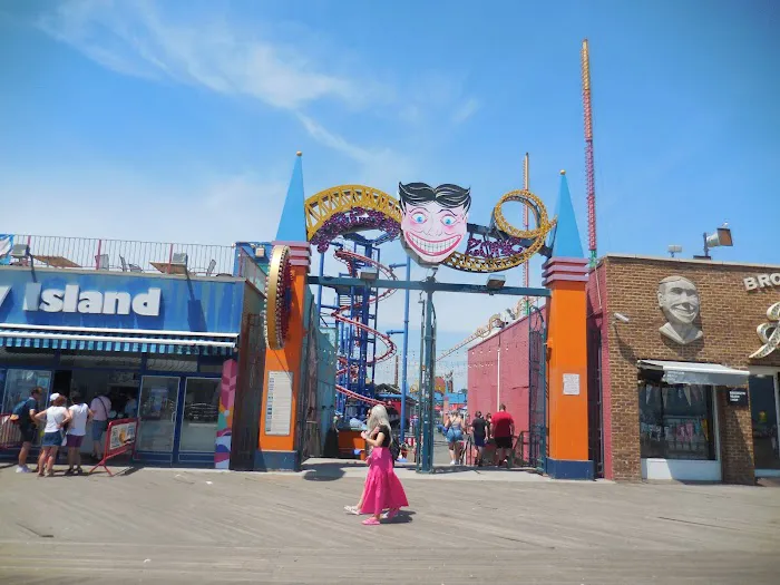 Coney Island Beach & Boardwalk Picture 10