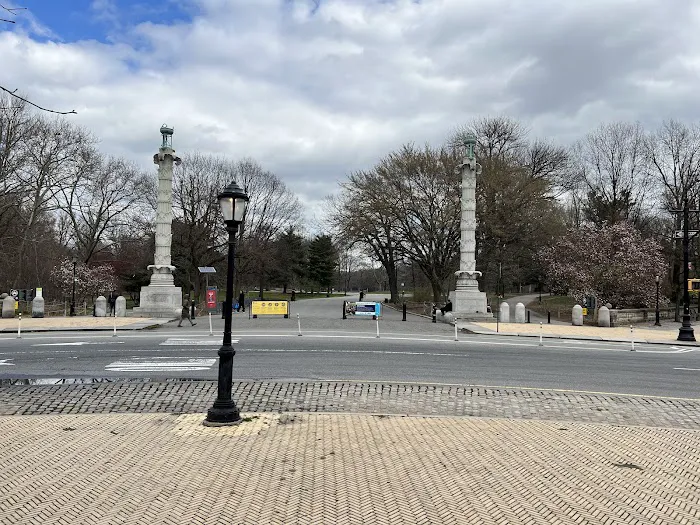 Bartel-Pritchard Square Picture 2
