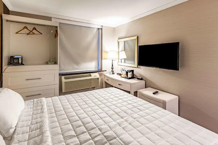 Umbrella Hotel Brooklyn Picture 4