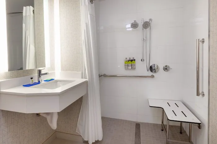Holiday Inn Express Nyc Brooklyn - Sunset Park by IHG Picture 3