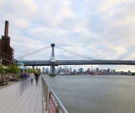 Grand Ferry Park