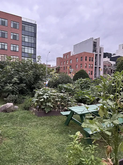 Clifton Place Memorial Garden & Park Picture 1