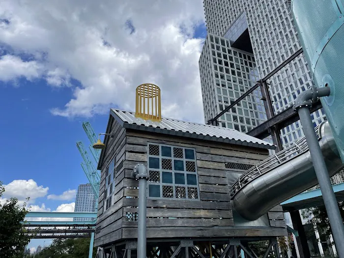 Domino Park Picture 6