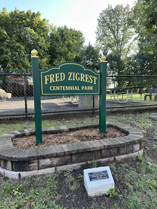 Fred Zigrest Centennial Park Picture 3