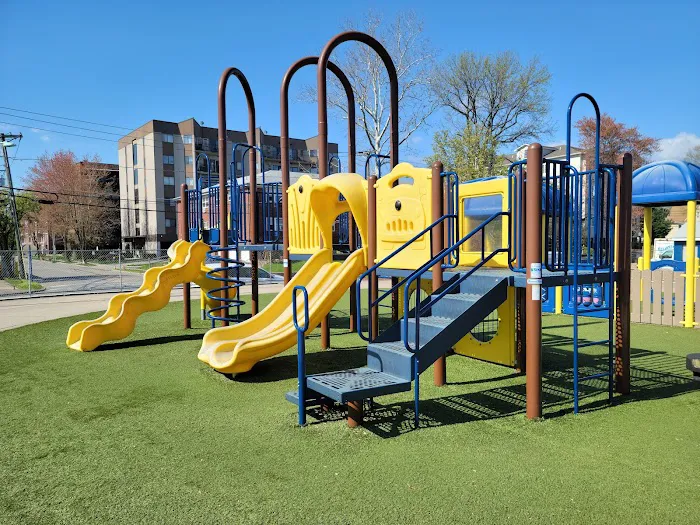 Union Street Park Picture 7