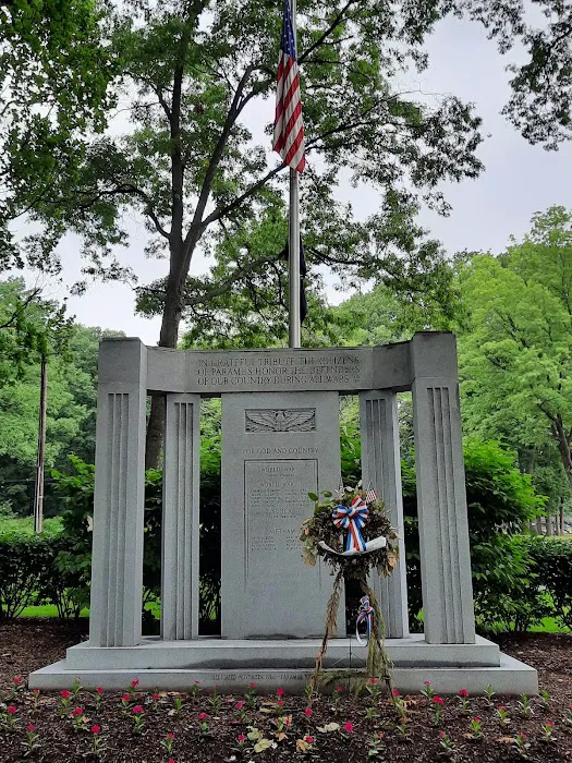 Paramus Veterans Memorial Park Picture 5