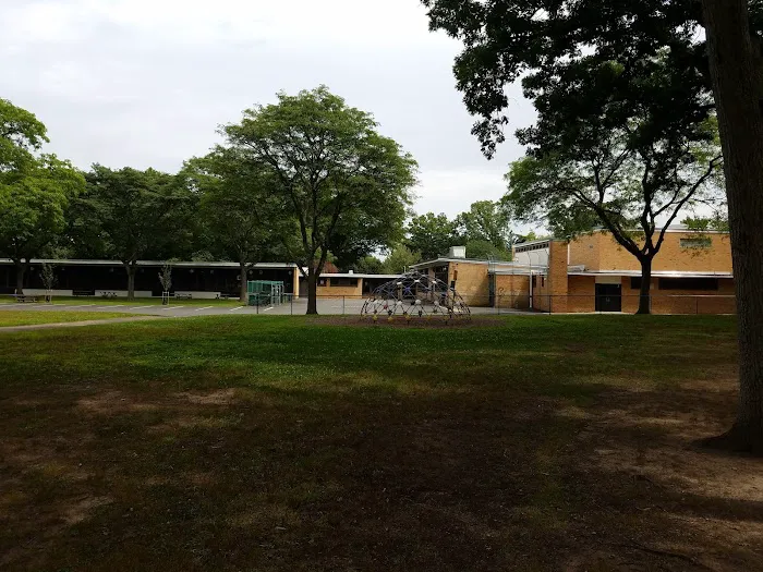 Constitution Grove Park Picture 5