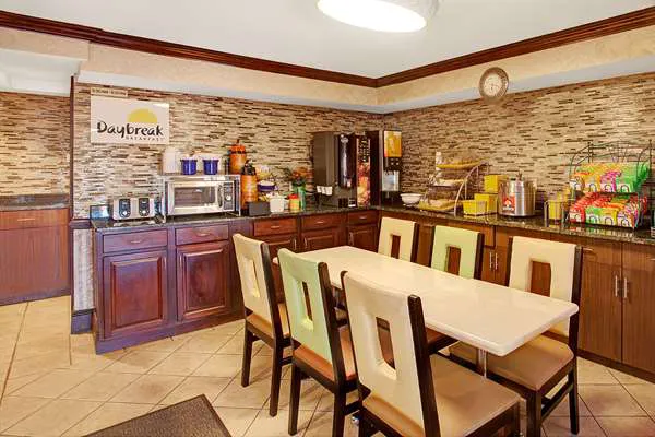 Days Inn by Wyndham Ridgefield NJ Picture 1