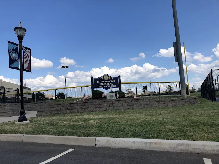 Veterans Field Park Picture 10