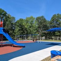 Veterans Park and Playground (private for town residents) ico