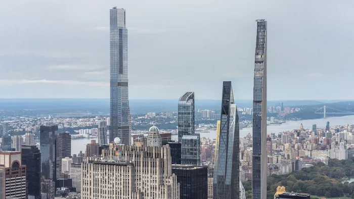 One central park Picture 8