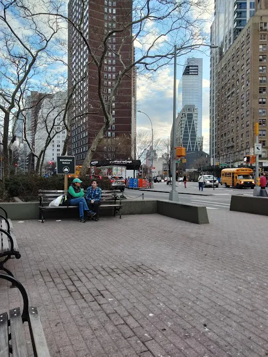 Sherman Square Picture 9
