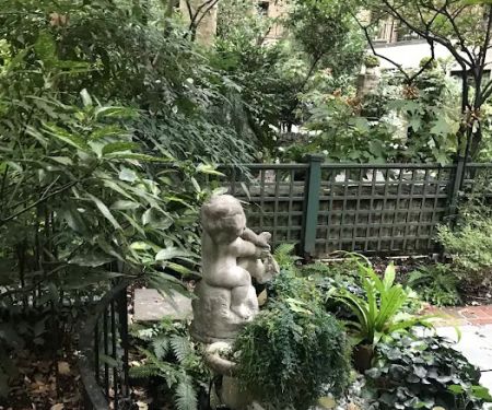Turtle Bay Gardens