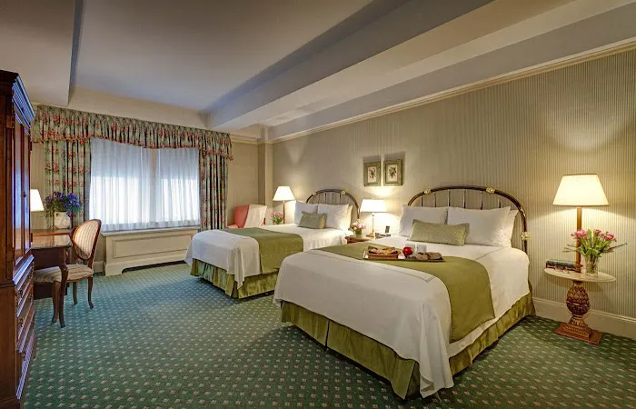The Hotel Elysee Picture 8