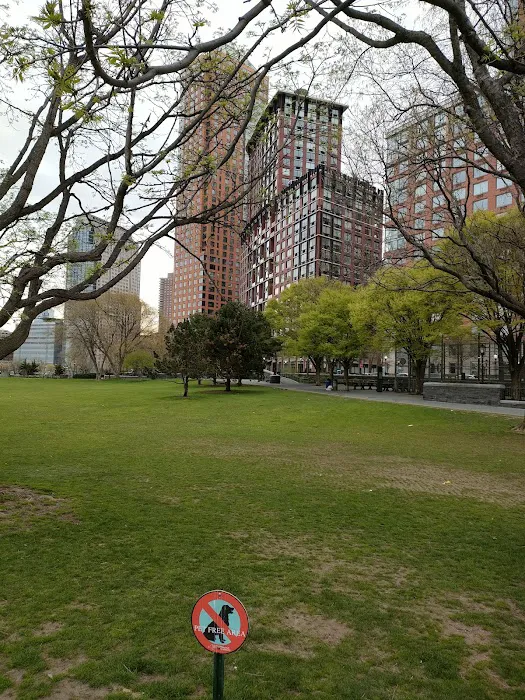 Hudson River Park Picture 5