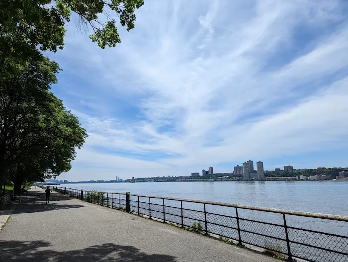 Joan of Arc Park Picture 4
