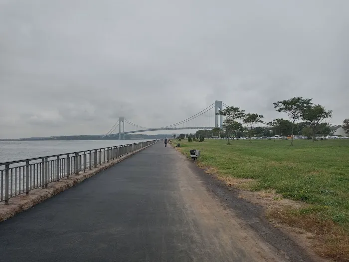 Bath Beach Park Picture 9