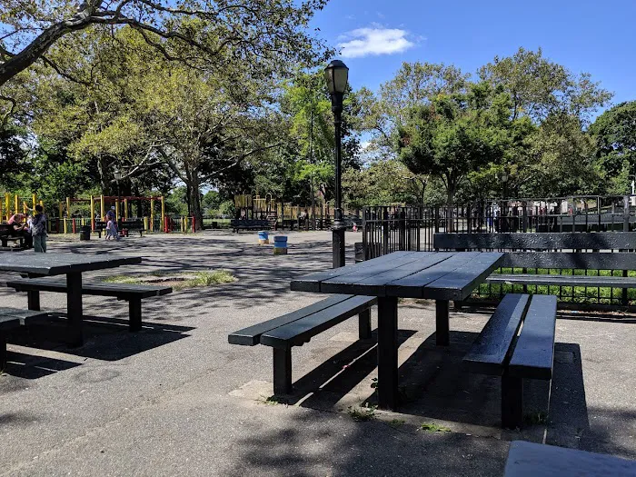 Bensonhurst Park Picture 2
