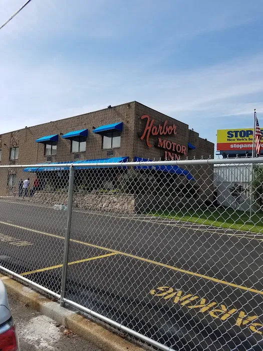 Harbor Motor Inn Picture 7