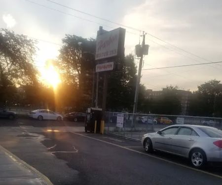 Harbor Motor Inn