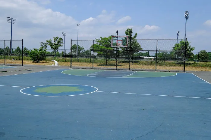 Kaiser Park Picture 8