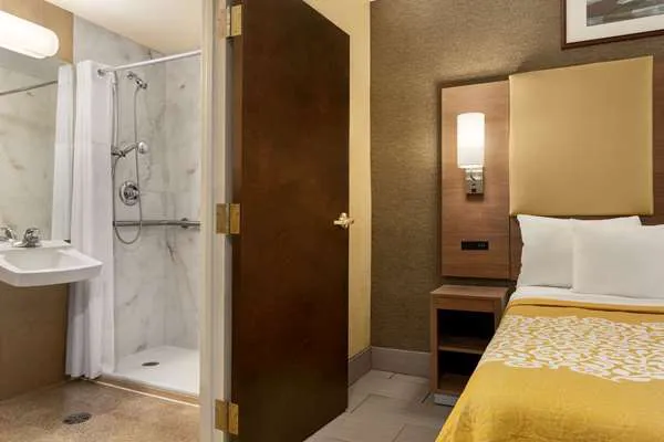 Days Inn by Wyndham Brooklyn Picture 10